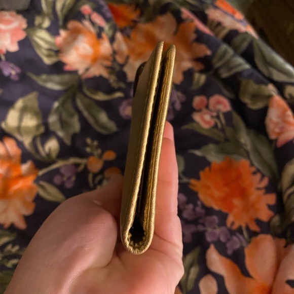 Coach 2-piece set. Will not separate - Picture 5 of 8